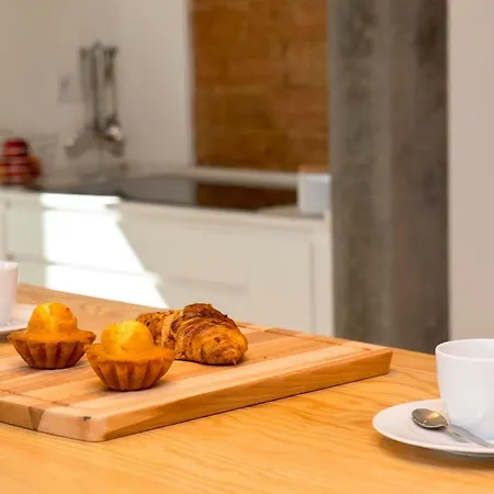 Apartment Boutique Lapa, 2 Suites, Luxury Design, River View *