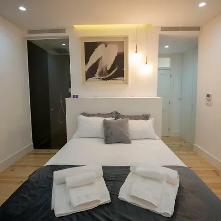 Boutique Lapa, 2 Suites, Luxury Design, River View Apartman *