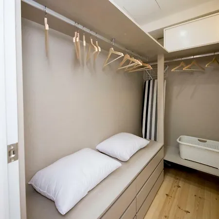 Apartment Boutique Lapa, 2 Suites, Luxury Design, River View *