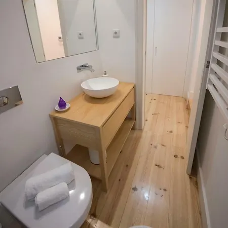 Apartment Boutique Lapa, 2 Suites, Luxury Design, River View Lisbon