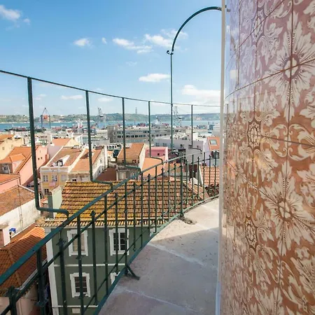 Apartment Boutique Lapa, 2 Suites, Luxury Design, River View Lisbon