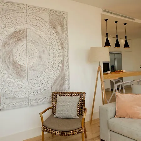 Boutique Lapa, 2 Suites, Luxury Design, River View Lisbon